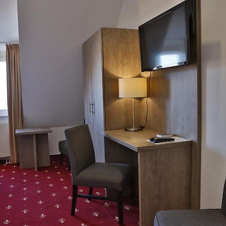 Hotel Maurer カールスルーエ エクステリア 写真